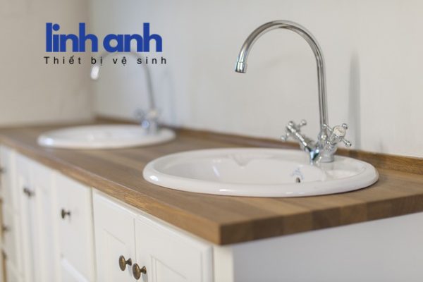 cách thông tắc vòi chậu lavabo nhanh chóng