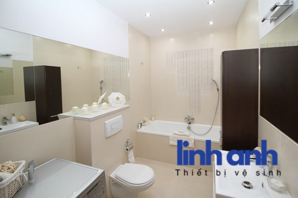 Kệ góc nhà vệ sinh