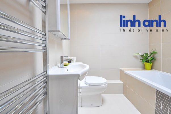 Bàn cầu phong cách tối giản